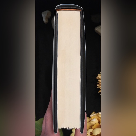 The Invasion Of The Tearling - Book 2 - By Erika Johansen - Hardcover - Picture 5 of 9